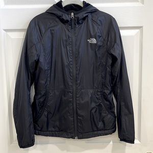 Women’s The North Face plush water resistant jacket size small